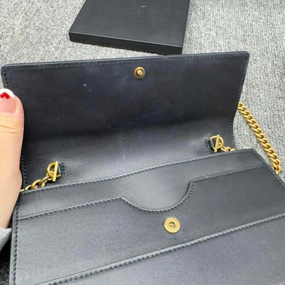 Authentic Gucci Queen Margaret Bee Chain Wallet Black Leather GG Crossbody - Picture 10 of 15